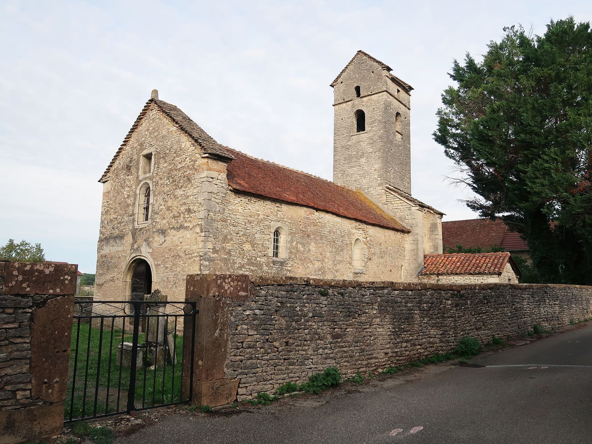 Eglise Notre-Dame de Lys à Chissey-lès-Mâcon