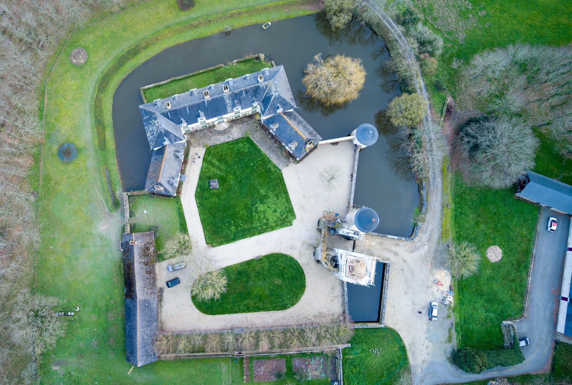 Châtelet d'entrée de la Crossonnière