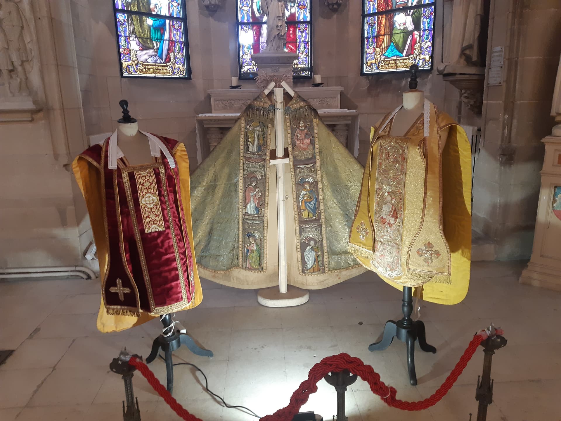 Eglise Saint-Médard de Vigny