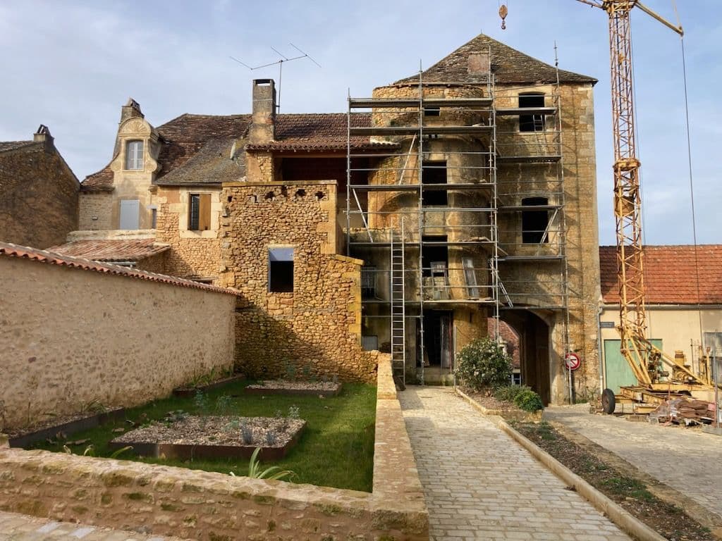 Châtelet à Val de Louyre et Caudeau