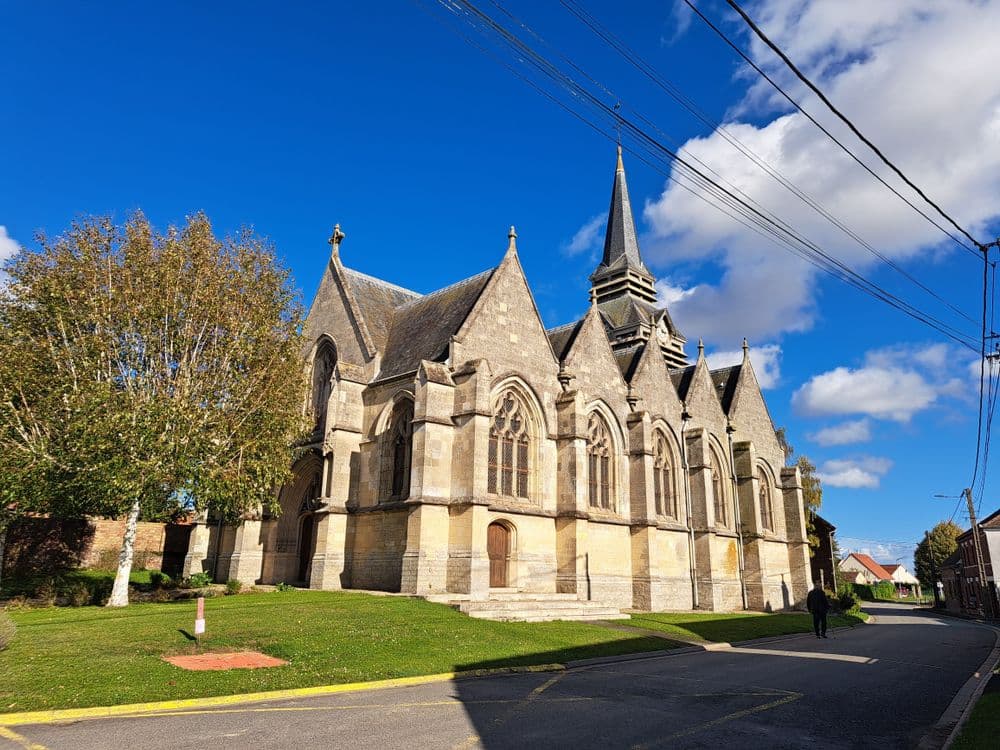 Statues de l'église de Piennes-Onvillers