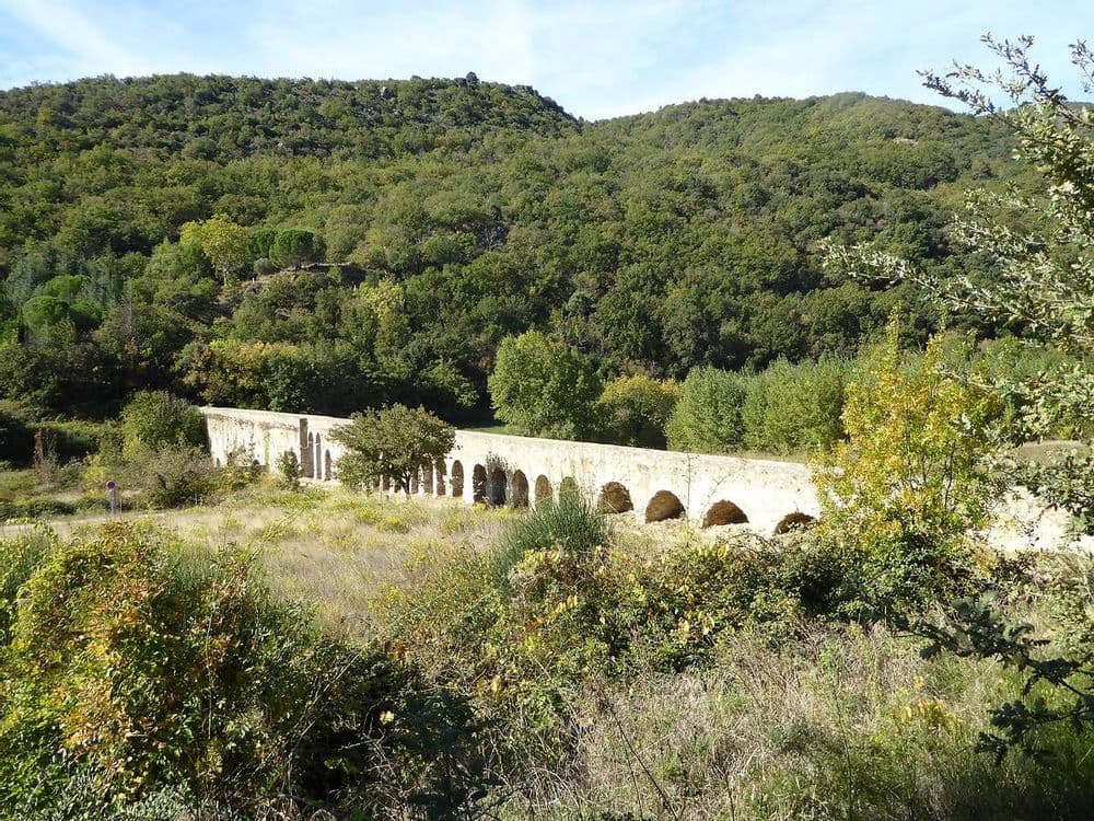 Aqueduc d'Ansgnan