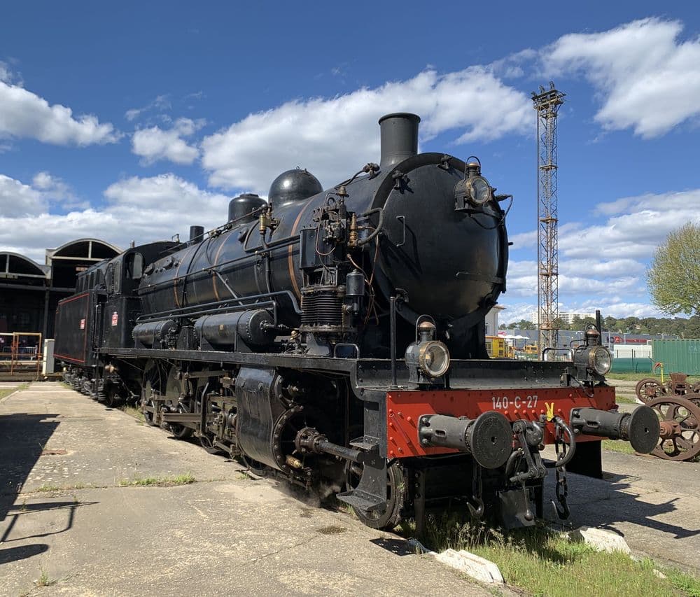 Locomotive à vapeur 140 C 27 du GADEFT