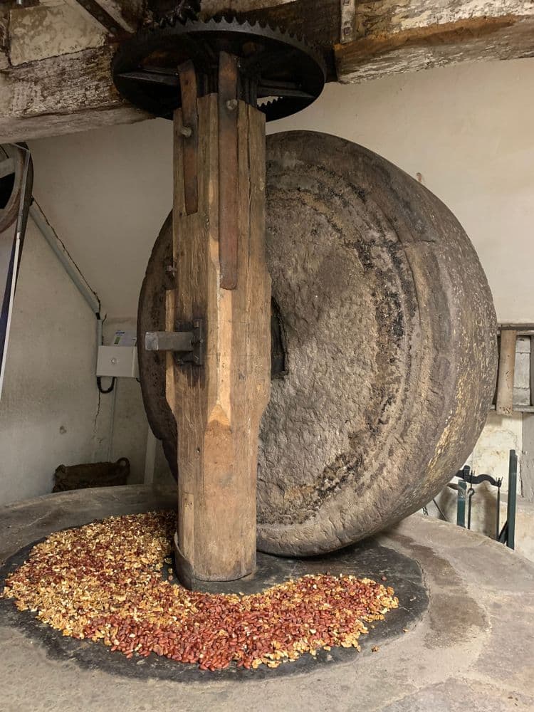 Restauration du Moulin à huile de Villandry