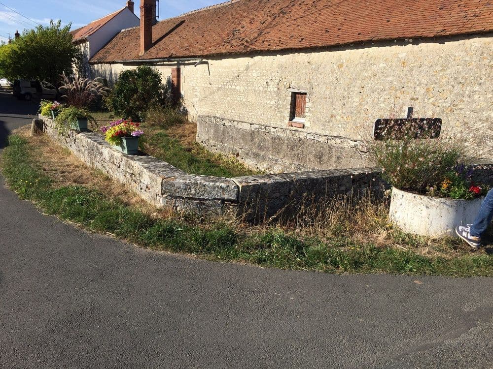 Ancien abreuvoir à chevaux à Boynes