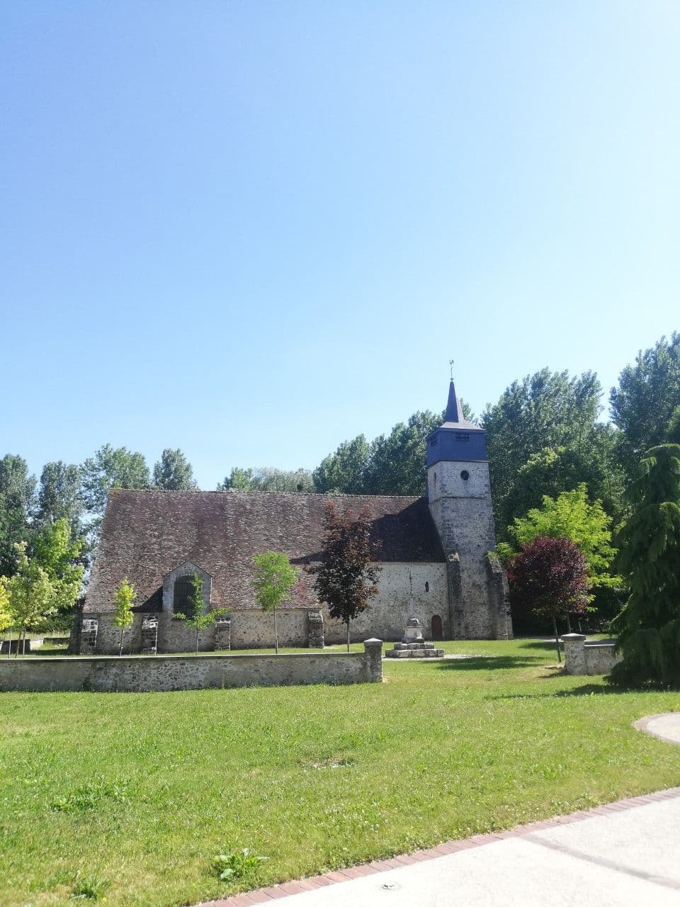 Eglise Saint Pierre-et-Saint-Paul du Mériot