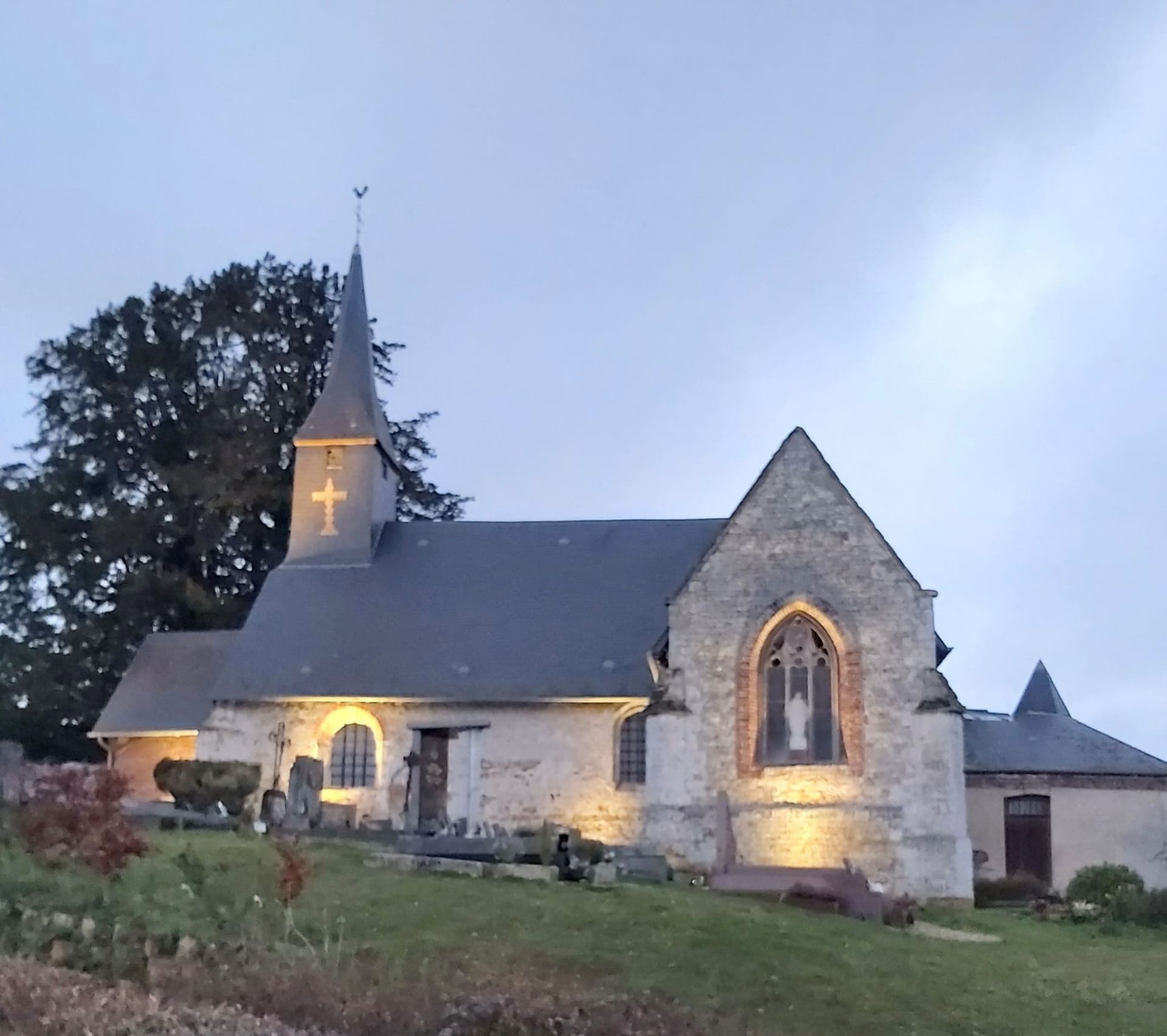 Eglise Notre-Dame des Roncettes à Vieux-Bourg