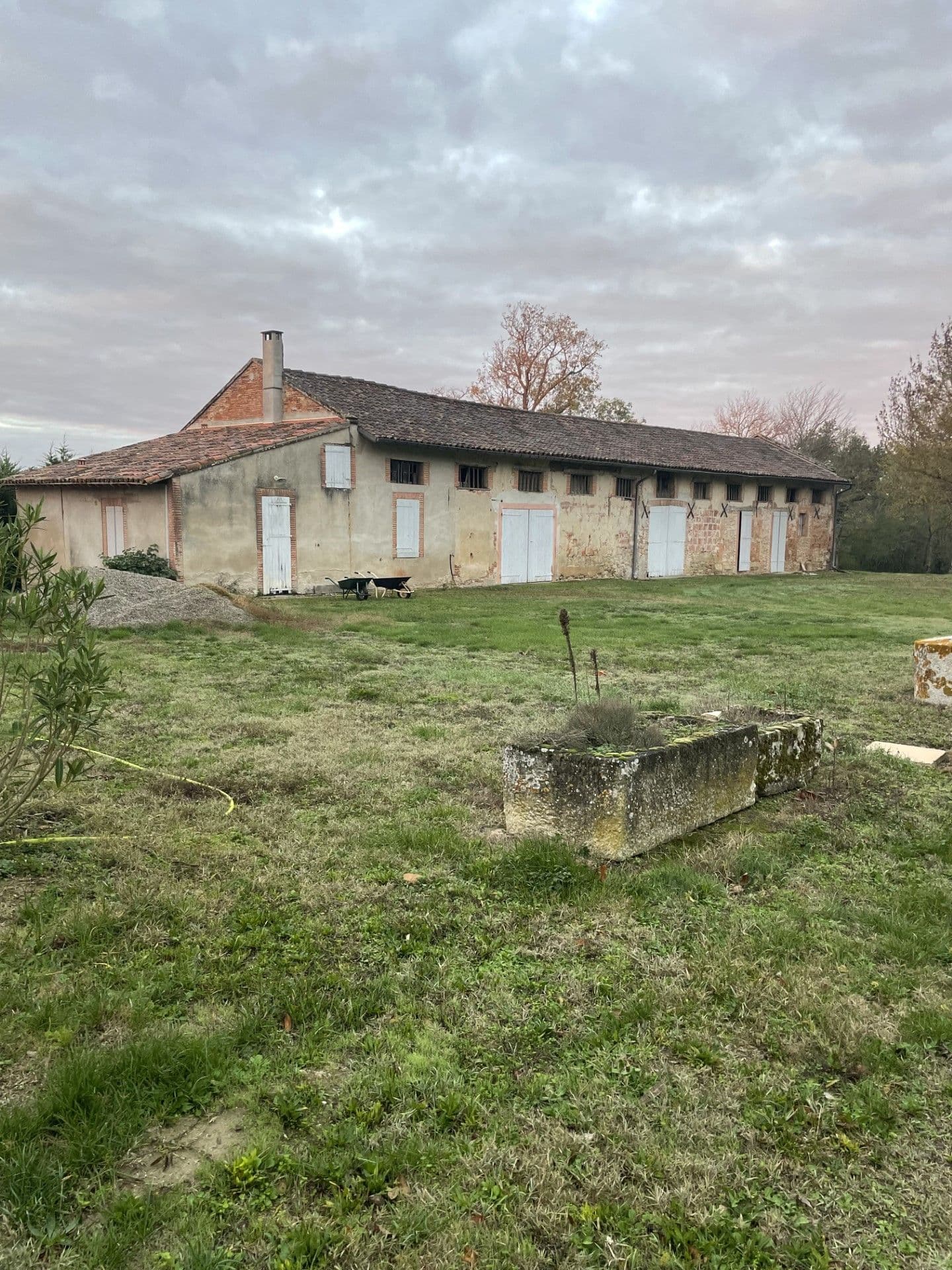Bâtiments agricoles à Mourvilles-Basses