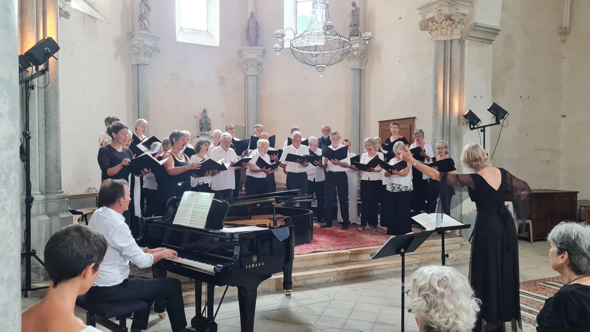 Chapelle de Champ la Lioure