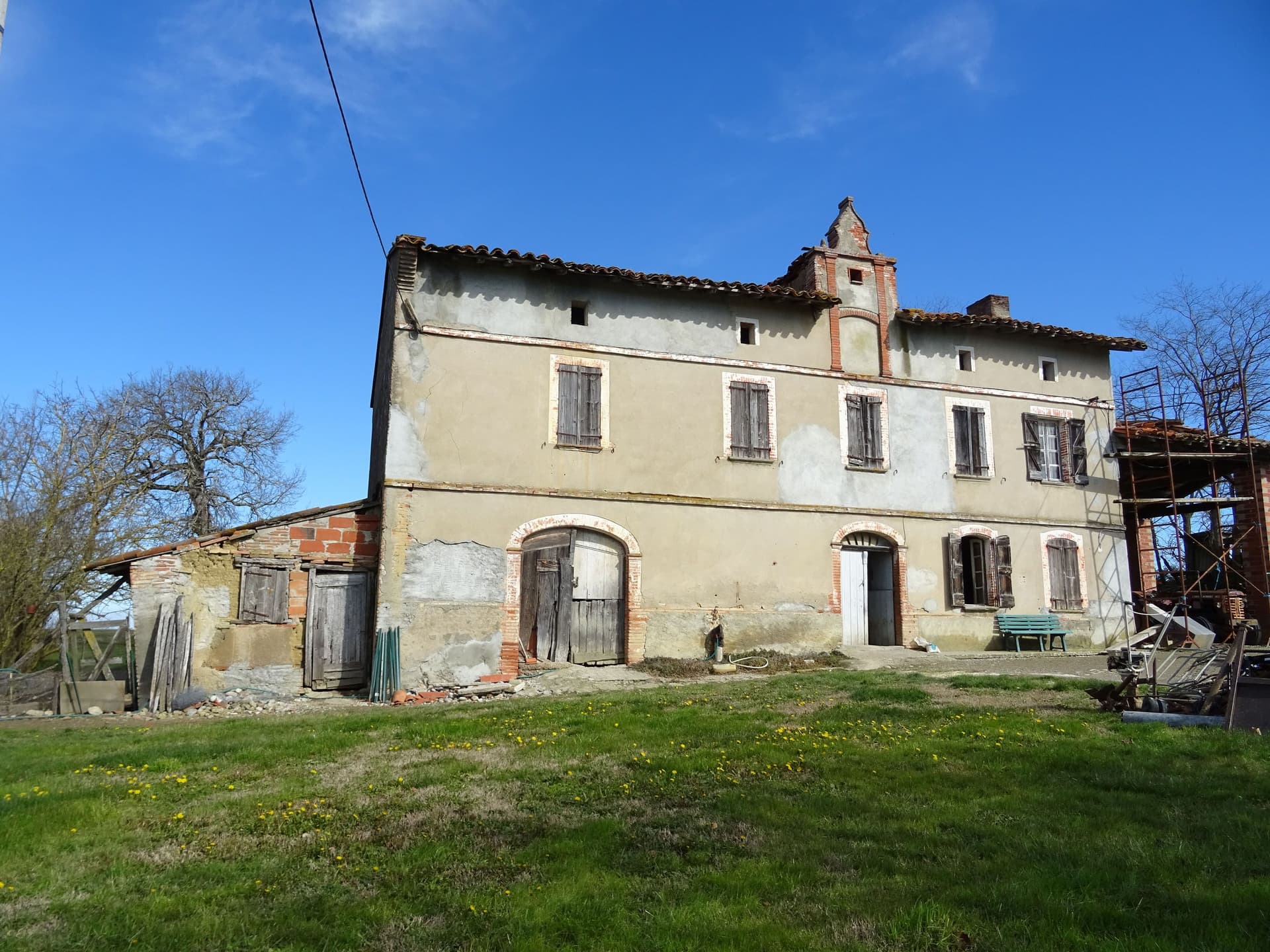 Ancienne ferme languedocienne à Calmont