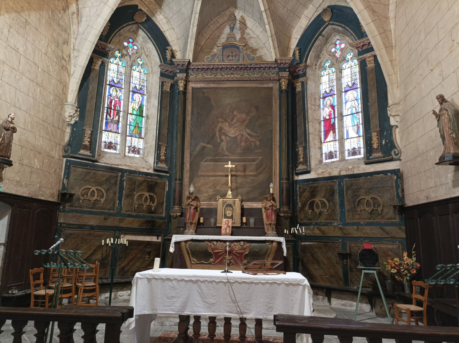Église Saint Leu à Bernède
