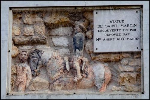 Statue de l’église d’Aillant-sur-Milleron 