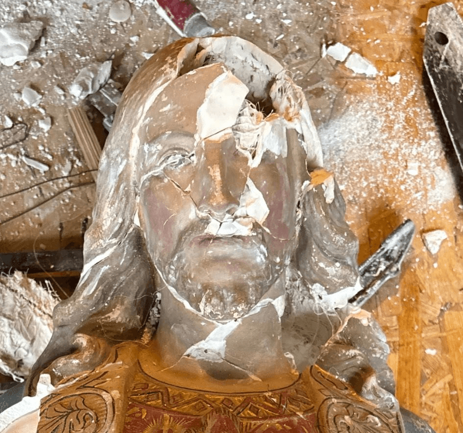 Statue "Cœur Jésus" de l'église du Saussay