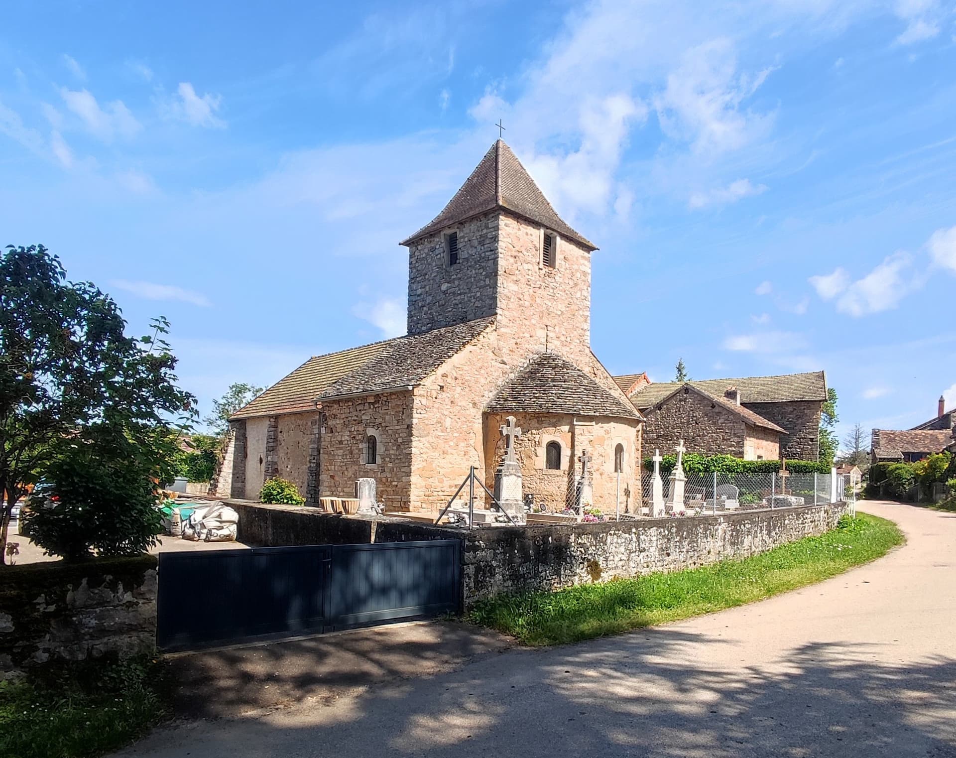 Chapelle à Saint-Maurice-des-Champs