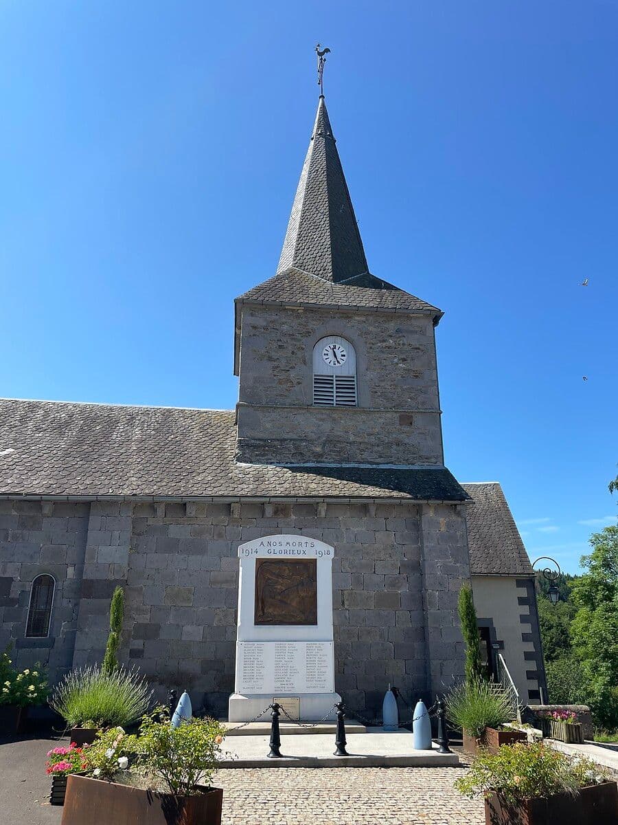 Mobilier de l'église d'Avèze