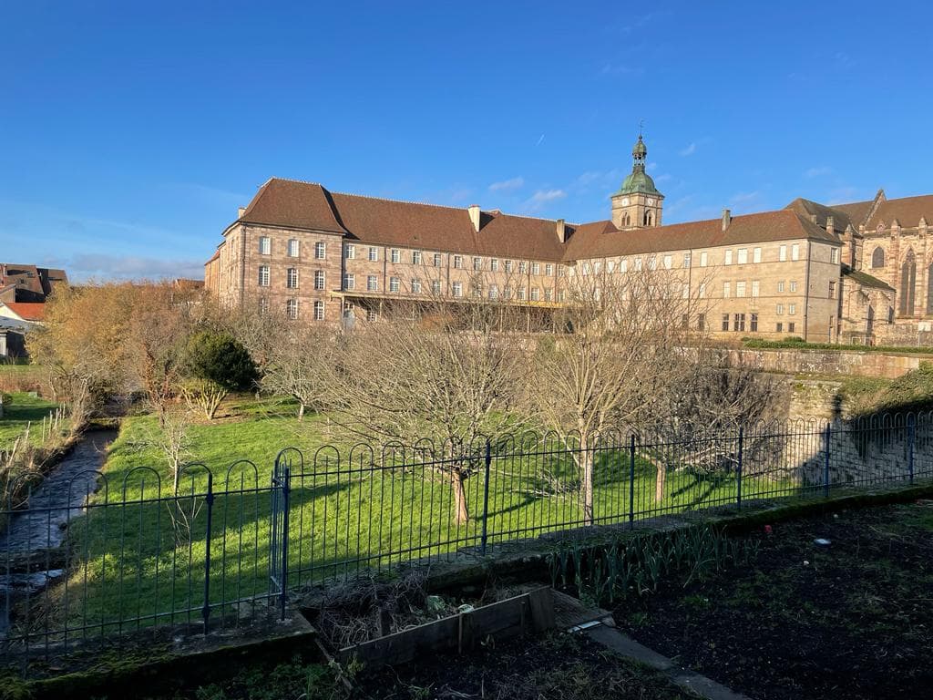 Ancienne abbaye Saint-Colomban