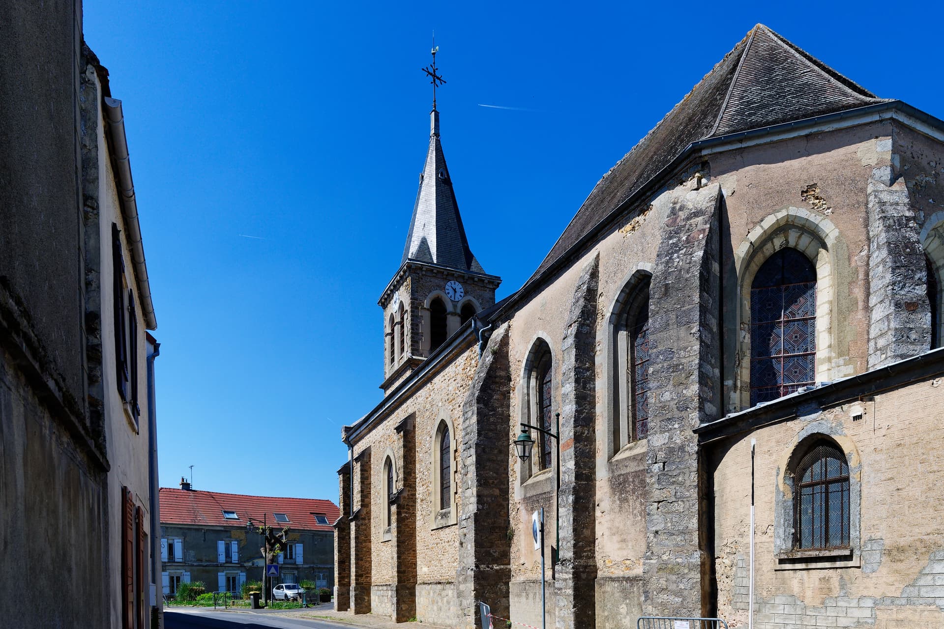 Eglise Sainte-Geneviève de Coubert