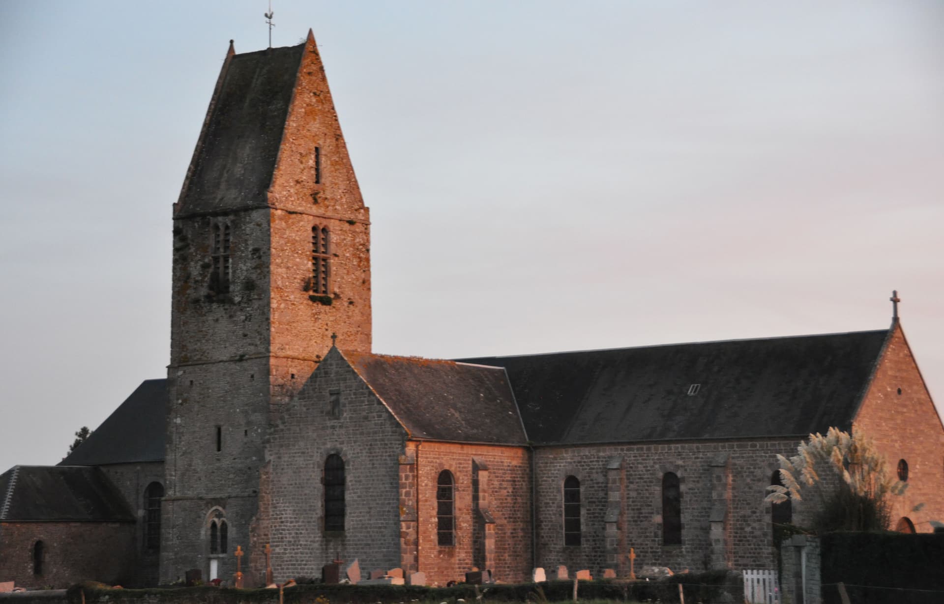 Église de Valcanville