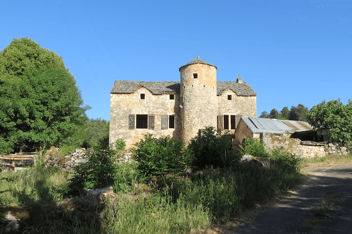 Hameau du Bez à Sévérac-d'Aveyron