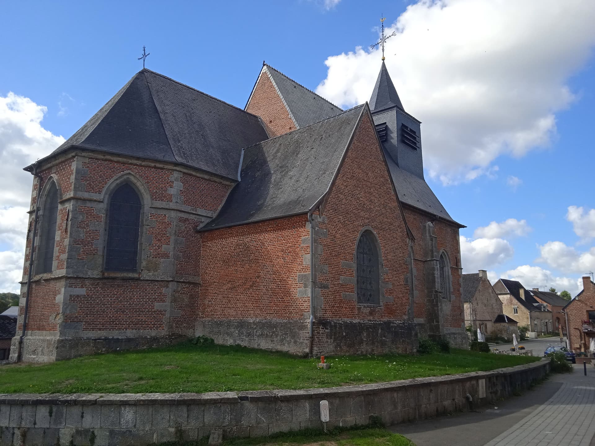 Eglise St Usmar d'Eppe-Sauvage