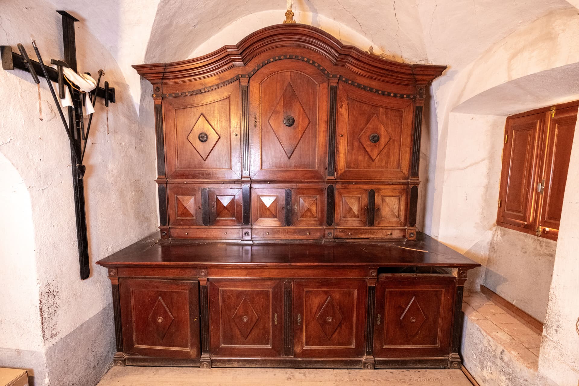 Meuble Saladini de Palasca