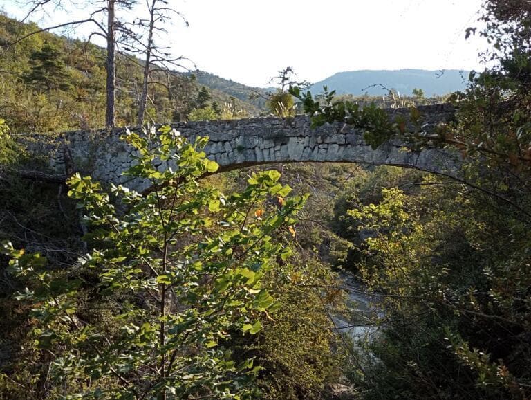 Aqueduc Saint Jacques à Méaillles